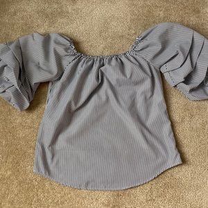 Women’s Off-the-Shoulder Puffy Sleeve Top MEDIUM